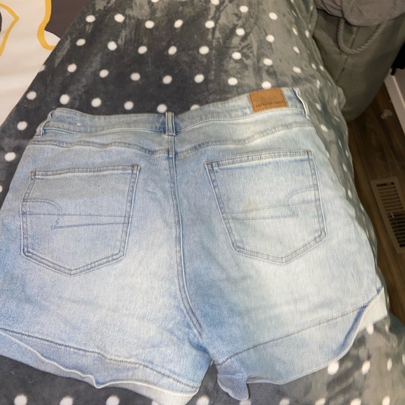 American Eagle shorts - Picture 2 of 2
